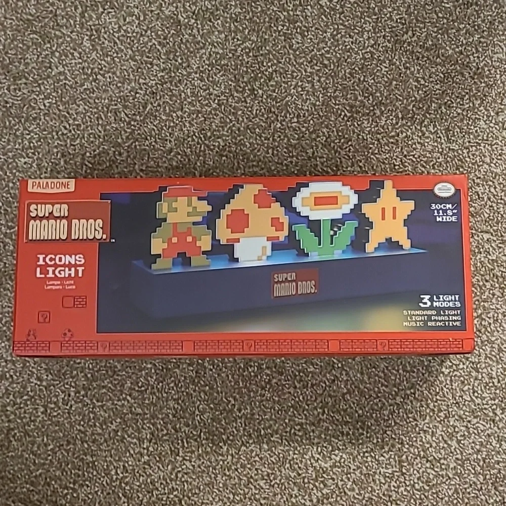 NWT Super Mario Bros Icons Light